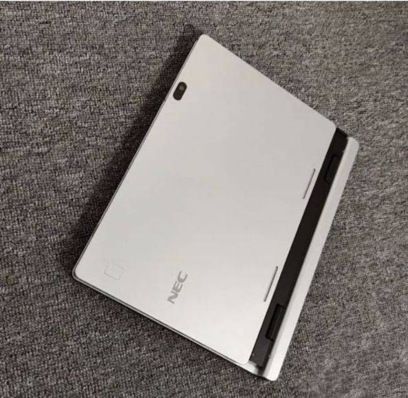 NEC Vk11 6Gen 11.6nch 2in1 Tablet PC with EXTENSION Keyboard
